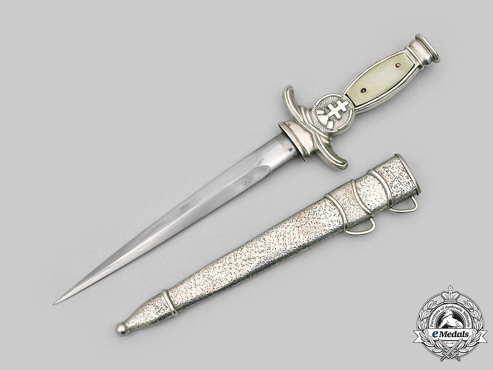 slovakia,_i_republic._an_army_and_government_official’s_m39_dagger_c2020_795_mnc0306