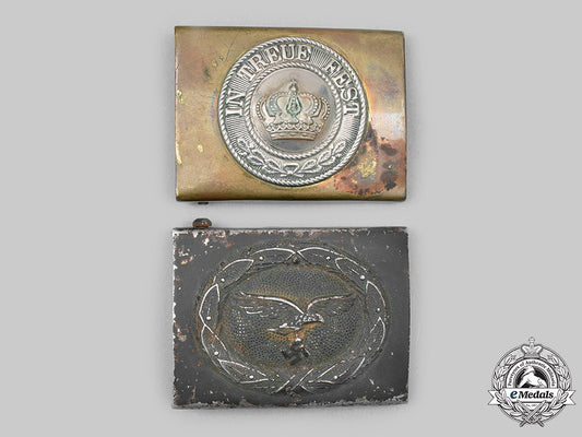 germany._a_pair_of_enlisted_personnel_belt_buckles_c2020_796_mnc6381
