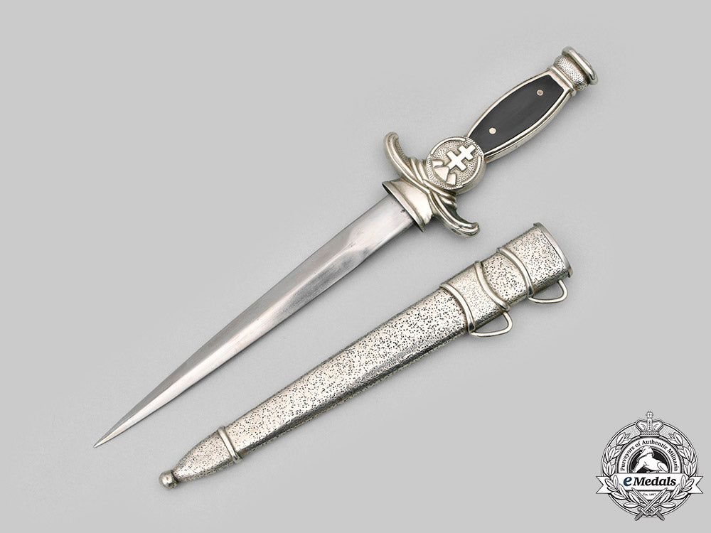 slovakia,_i_republic._an_army_and_government_official’s_m39_dagger_c2020_801_mnc0290