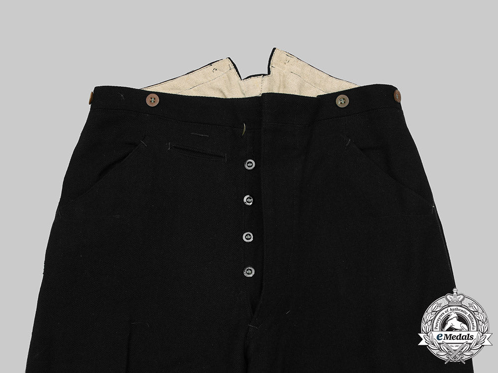 netherlands,_occupied_state._a_royal_netherlands_marechaussee_uniform,_c.1942_c2020_814emd_1355