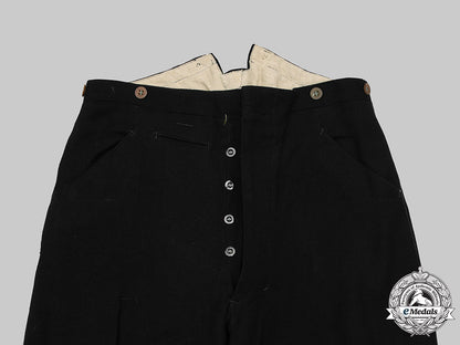 netherlands,_occupied_state._a_royal_netherlands_marechaussee_uniform,_c.1942_c2020_814emd_1355