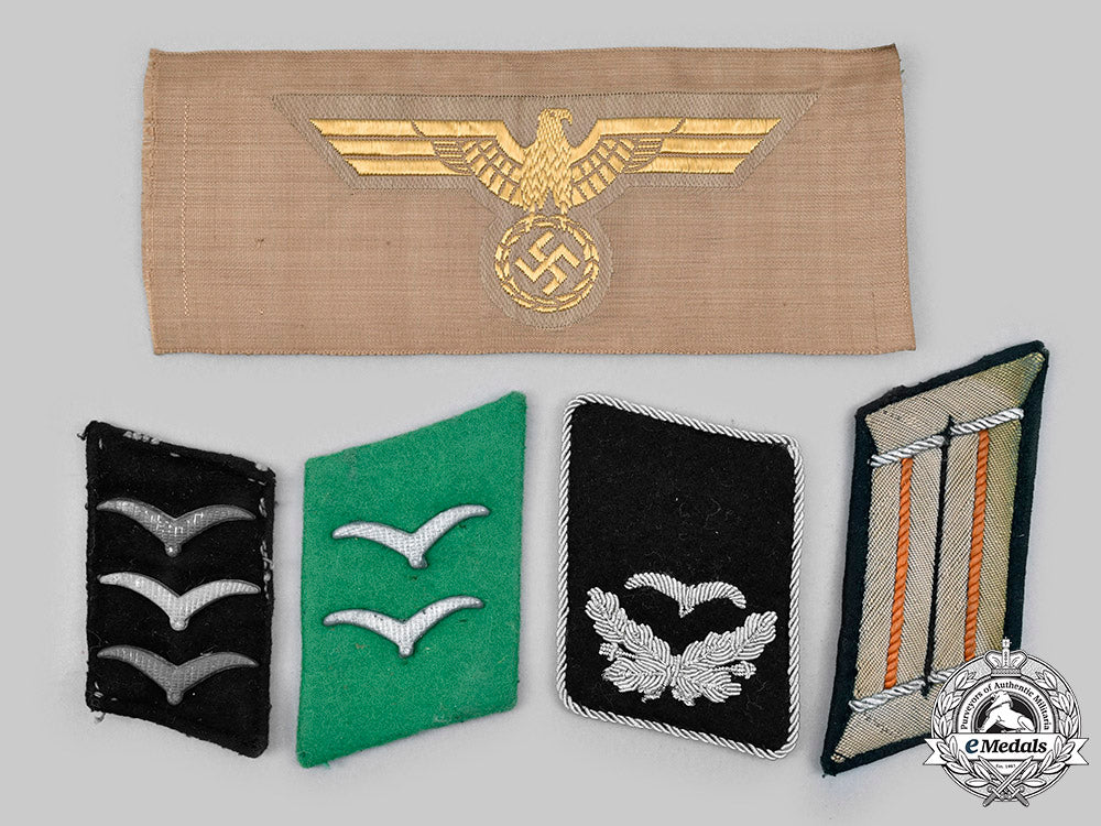germany,_wehrmacht._a_lot_of_uniform_rank_insignia_c2020_837_mnc0711_1