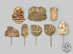 Slovakia, I Republic; Czechoslovakia, I Republic. A Mixed Lot Of Badges And Stick Pins
