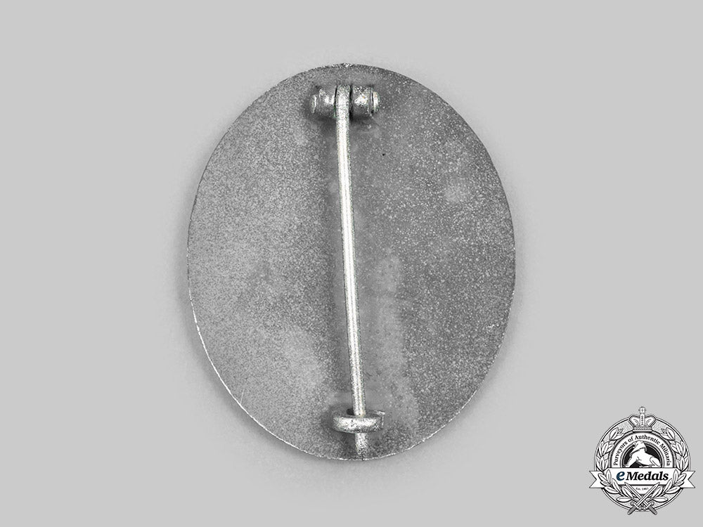 germany,_wehrmacht._a_silver_grade_wound_badge,_by_steinhauer&_lück_c2020_858_mnc4692