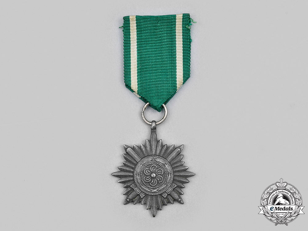 germany,_wehrmacht._an_eastern_people’s_medal,_ii_class_in_silver_with_swords_c2020_861_mnc7010