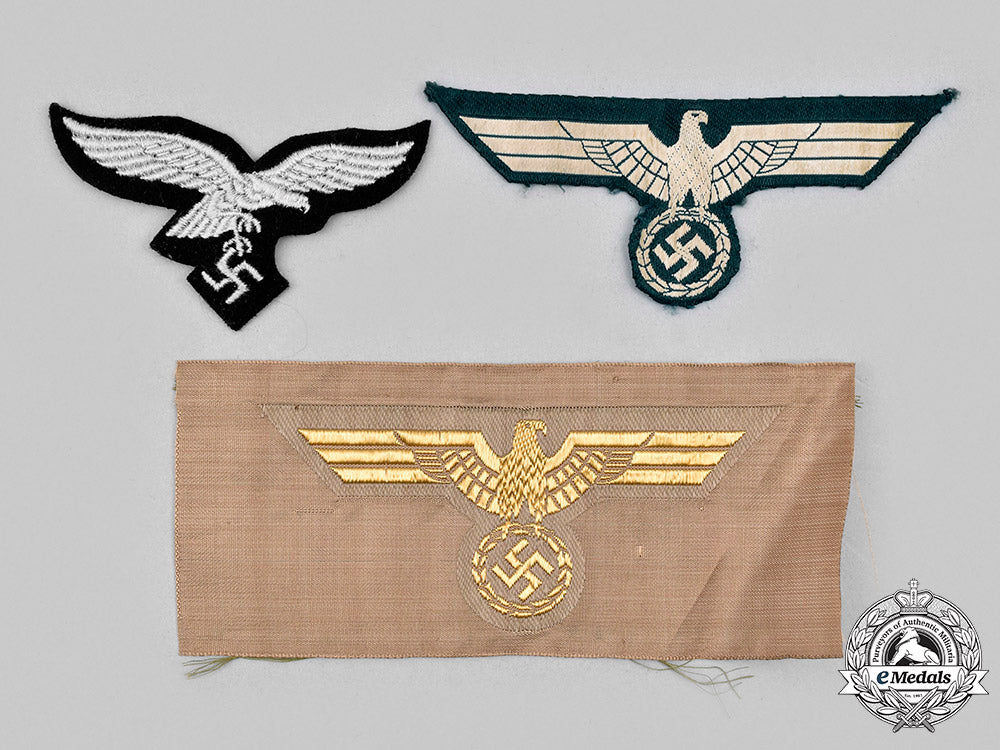 germany,_wehrmacht._a_lot_of_uniform_eagle_insignia_c2020_869_mnc0794_1