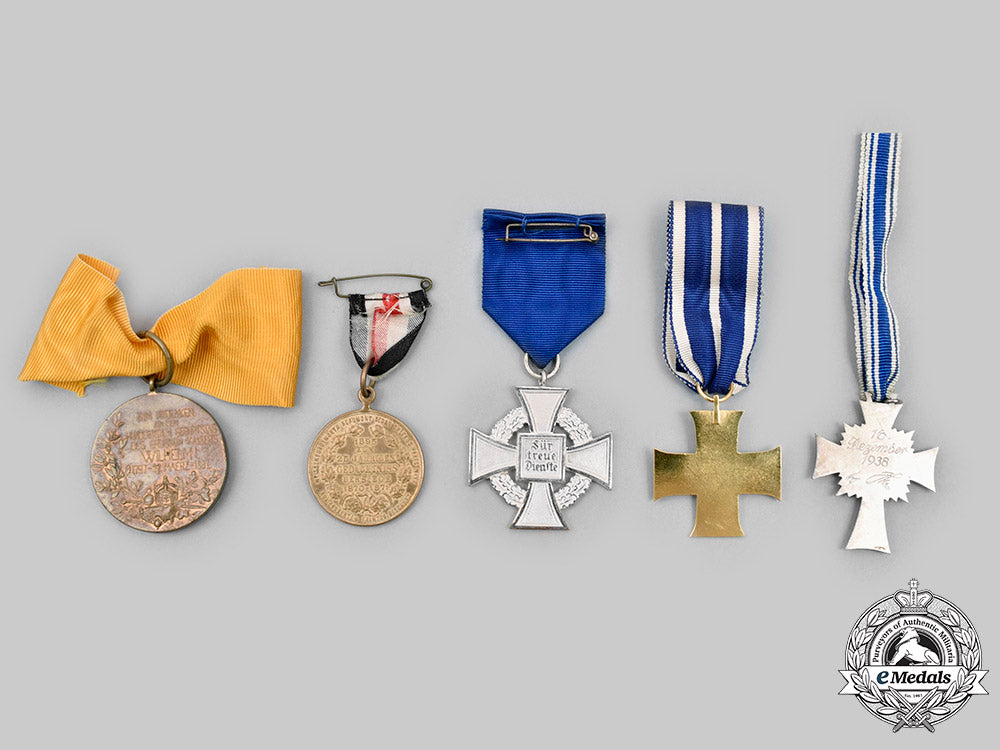 germany._a_mixed_lot_of_medals_c2020_871_mnc8086_1
