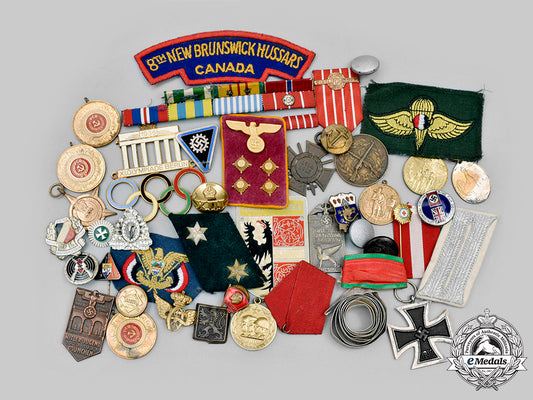 international._a_lot_of_forty-_five_assorted_items_c2020_874_mnc8715