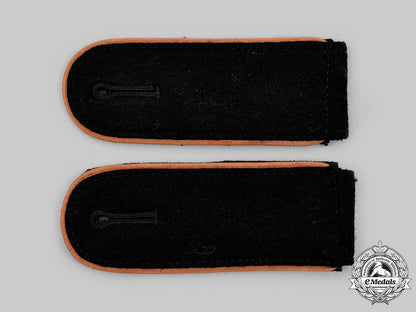 germany,_ss._a_set_of_waffen-_ss_mann_reconnaissance/_motorcycle_personnel_shoulder_straps_c2020_880_mnc8106_1