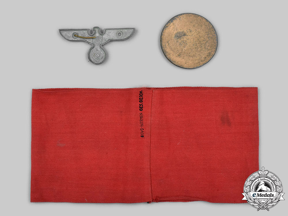 germany,_third_reich._a_mixed_lot_of_insignia_c2020_883_mnc2594