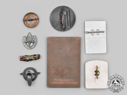 germany._a_mixed_lot_of_badges_c2020_890_mnc8126_1