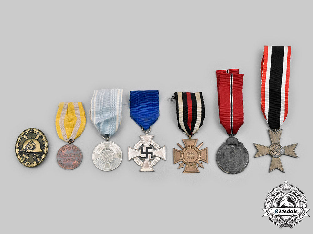 germany._a_mixed_lot_of_medals_c2020_894_mnc8136