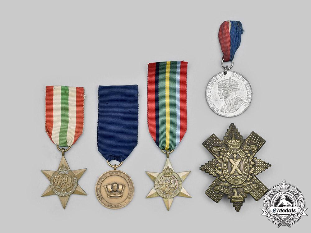 united_kingdom._a_lot_of_five_items_c2020_896_mnc8777