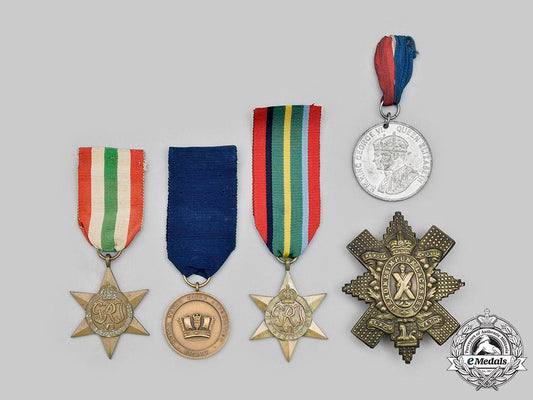 united_kingdom._a_lot_of_five_items_c2020_896_mnc8777