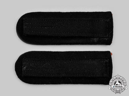 germany,_ss._a_set_of_waffen-_ss_reconnaissance_untersturmführer_shoulder_boards_c2020_900_mnc8906_1