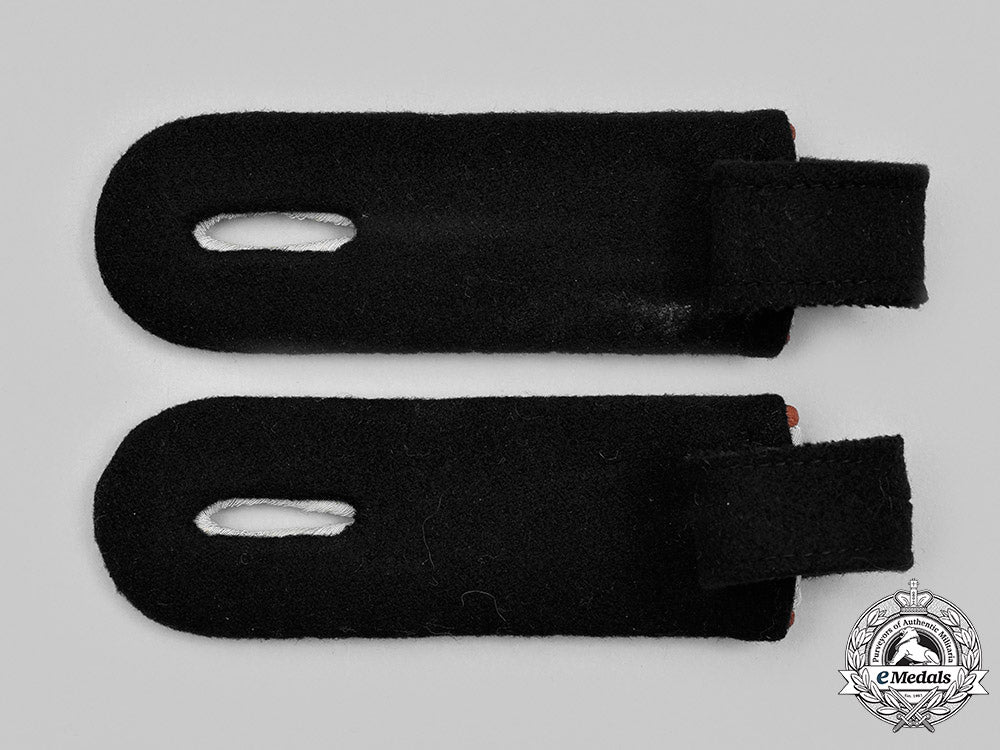 germany,_ss._a_set_of_waffen-_ss_reconnaissance_untersturmführer_shoulder_boards_c2020_901_mnc8908_1