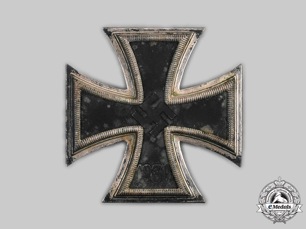 germany,_wehrmacht._a1939_iron_cross_i_class,_with_case,_by_klein&_quenzer_c2020_903_mnc2639