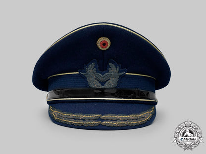 germany,_federal_republic._a_bundeswehr_luftwaffe_general’s_tunic_and_visor_cap_c2020_925_mnc9850_1_1
