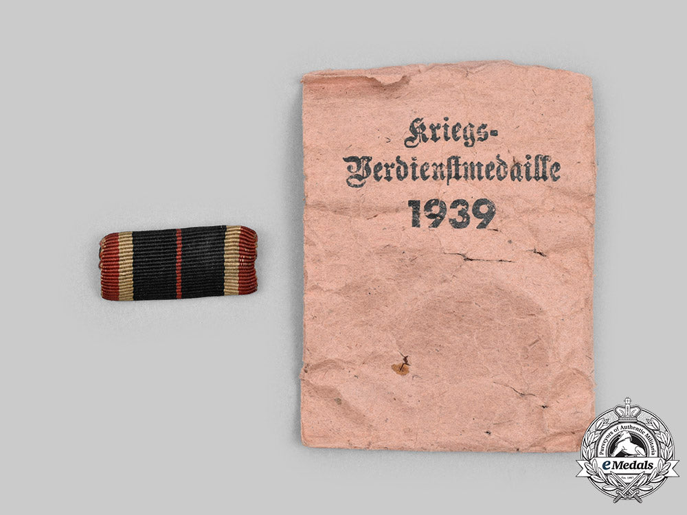 germany,_wehrmacht._a_pair_of_war_merit_decorations_c2020_926_mnc8187_1