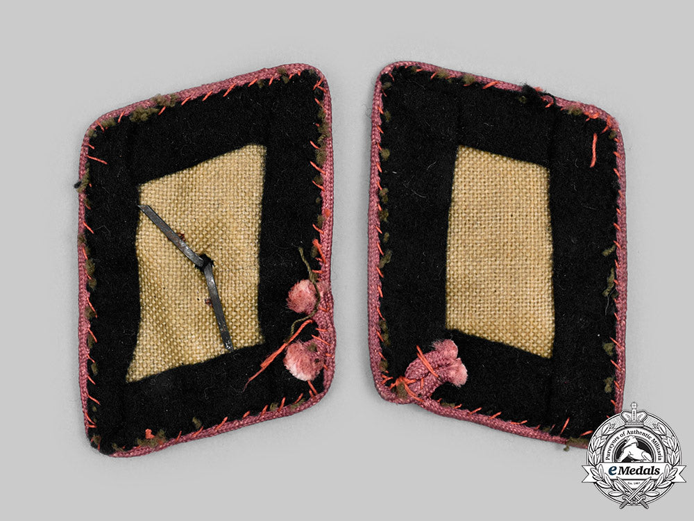 germany,_ss._a_set_of_waffen-_ss_panzer_unterscharführer_collar_tabs_c2020_929_mnc8193_1