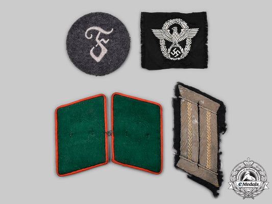 germany,_wehrmacht._a_mixed_lot_of_uniform_insignia_c2020_952_mnc2736