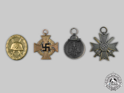 germany,_wehrmacht._a_lot_of_service_awards_c2020_956_mnc2745