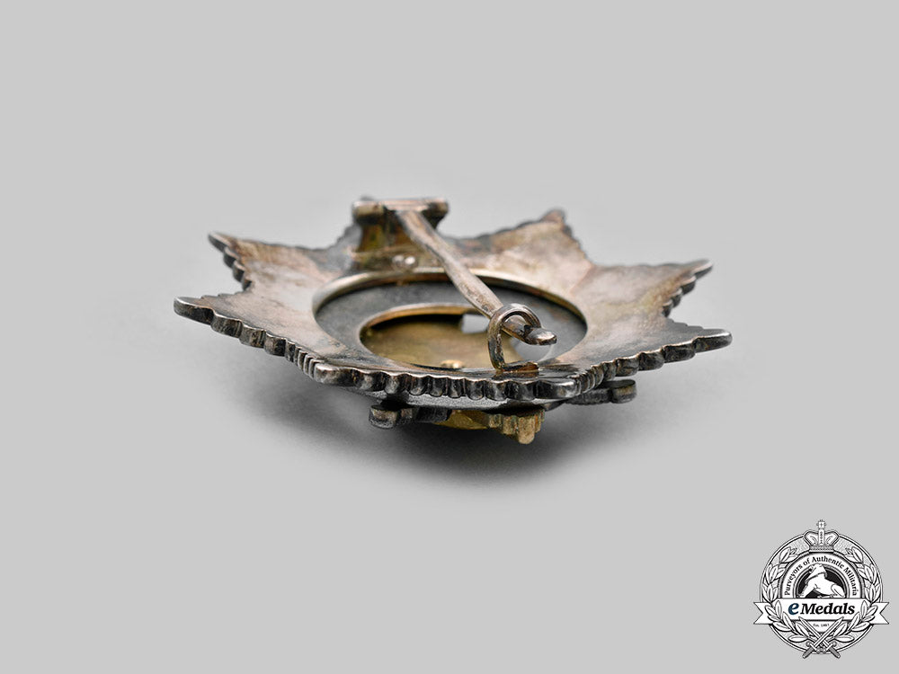 greece,_yugoslavia._lot_of_two_badges_c2020_967_mnc1025_1