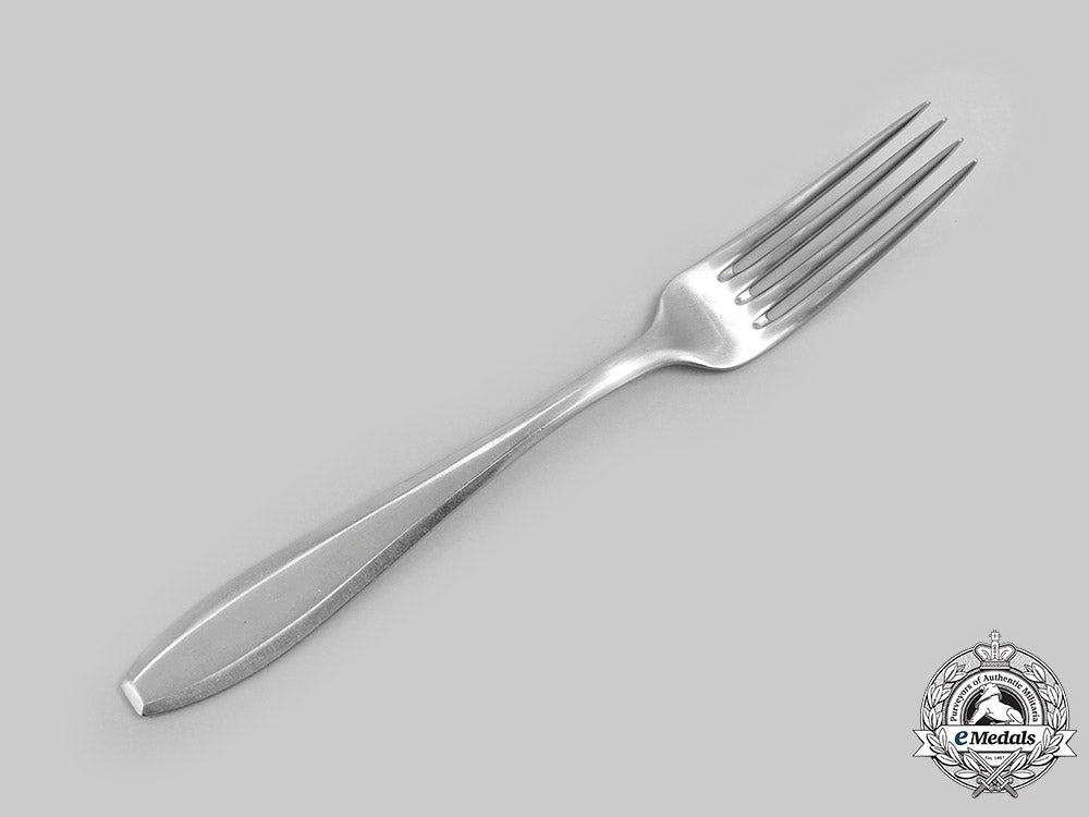 germany,_ss._a_ss_mess_hall_table_fork,_by_olympia_c2020_994_mnc8974_1