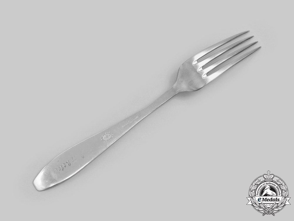 germany,_ss._a_ss_mess_hall_table_fork,_by_olympia_c2020_995_mnc8976_1