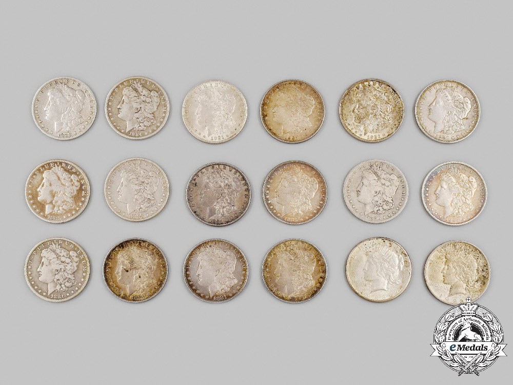 united_states._a_lot_of_sixteen_silver_morgan_dollar_coins&_two_peace_silver_dollars_c2021_014_mnc1877