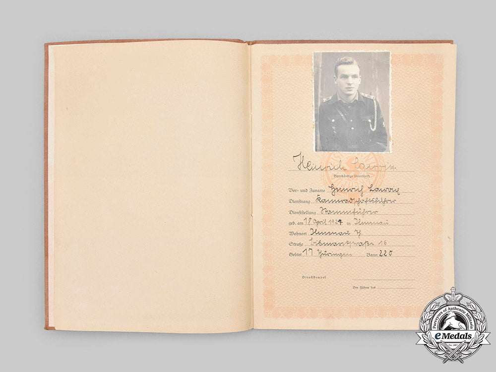 germany,_hj._a_leader’s_sports_badge,_with_sports_book,_by_gustav_brehmer_c2021_030_mnc9666