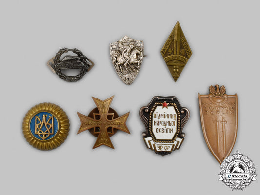 poland_and_ukraine._a_mixed_lot_of_badges_c2021_036emd_6866