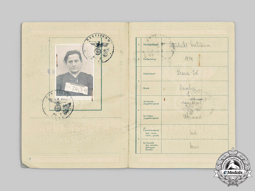 germany,_third_reich._a_pair_of_foreign_labourer_identity_documents_c2021_038_mnc9379_1