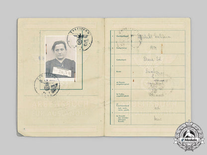 germany,_third_reich._a_pair_of_foreign_labourer_identity_documents_c2021_038_mnc9379_1