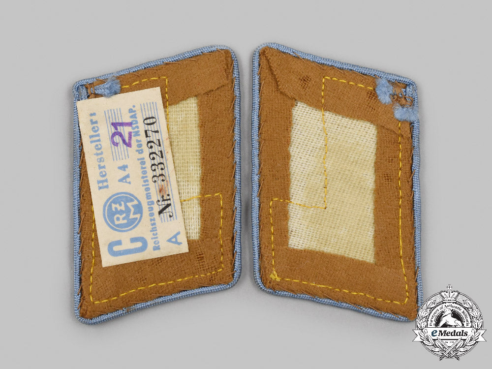 germany,_nsdap._a_set_of_orts-_level_hauptstellenleiter_collar_tabs_c2021_049emd_9273