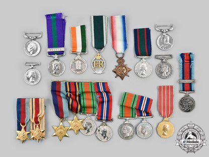 united_kingdom,_canada._a_lot_of_nineteen_miniature_medals_c2021_059_mnc3806_1