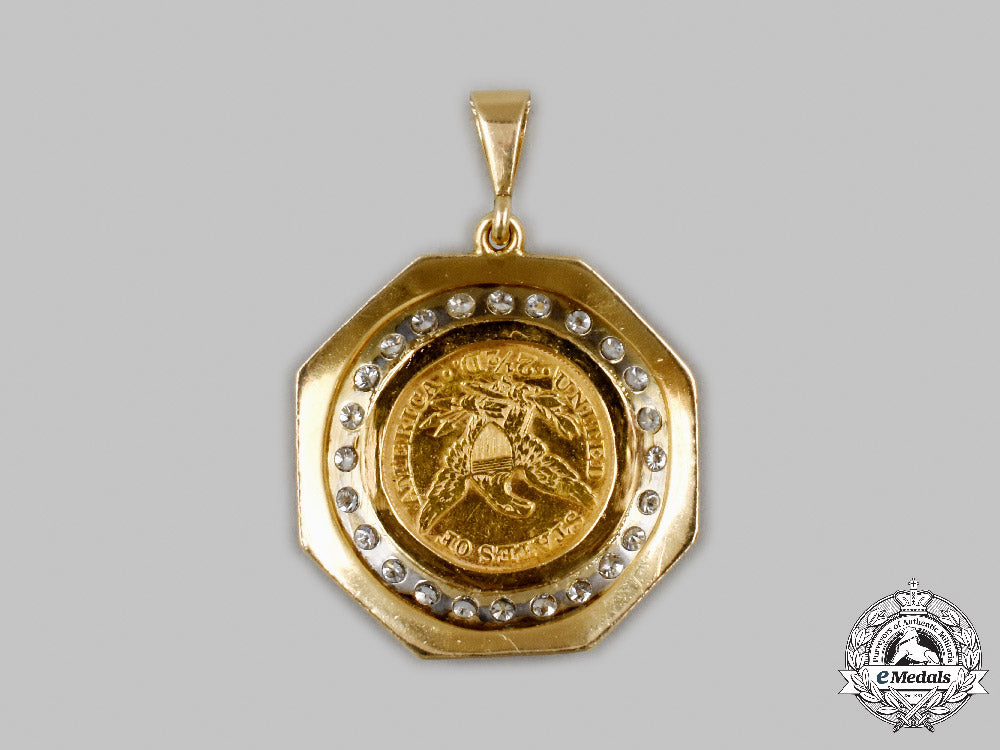 united_states._a_custom_yellow&_white_gold_american_quarter_eagle_coin_pendant_with_diamonds_c2021_069emd_2479_1