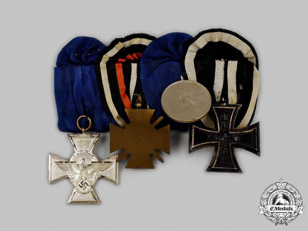 germany._an_imperial&_third_reich_period_combatant’s_medal_bar_with_police_service_c2021_077emd_2500