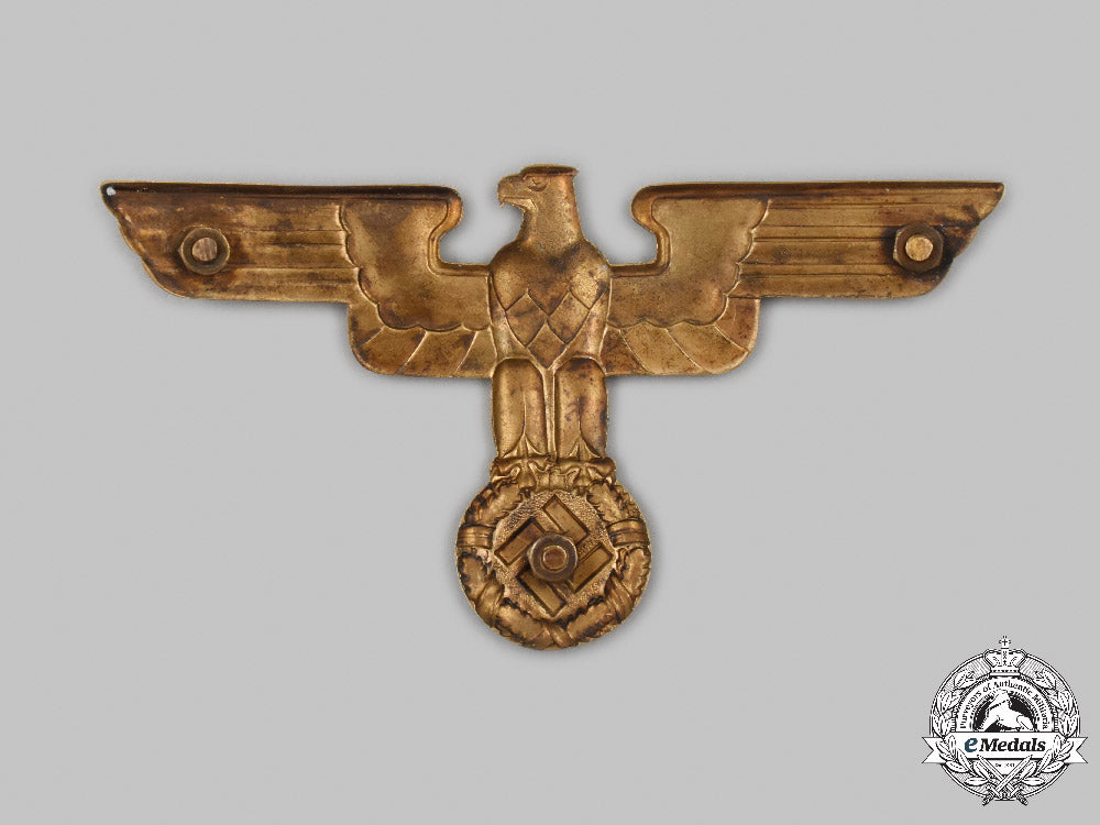 germany,_sa._an_sa-_standarte_feldherrnhalle_gorget_eagle,_by_eugen_schmidhäussler_c2021_092emd_9353