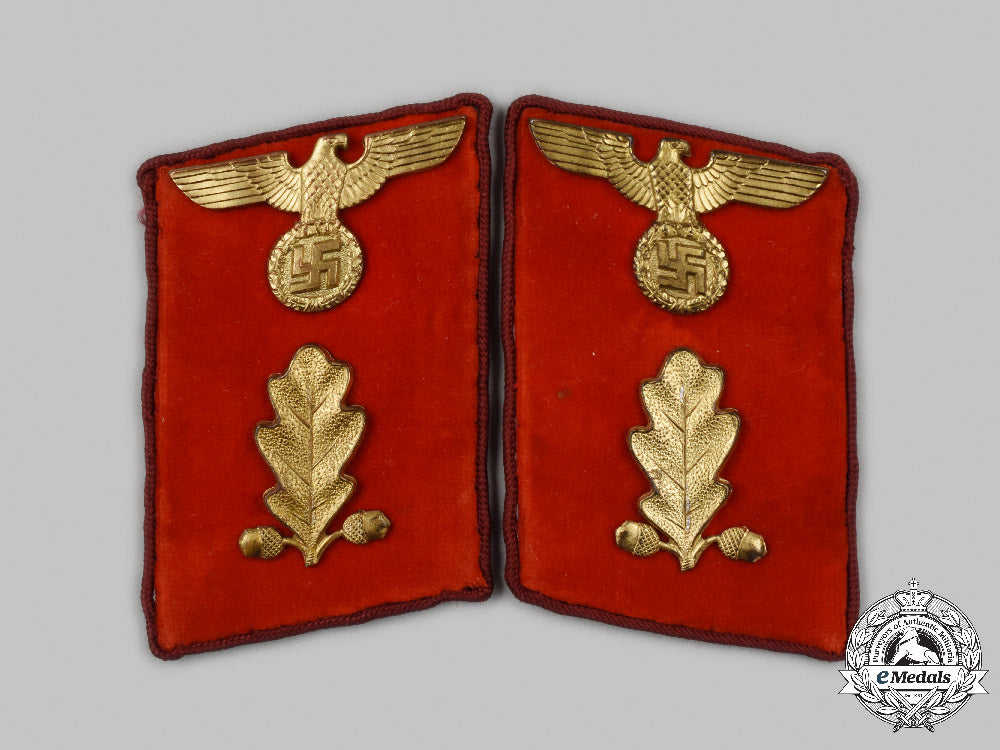 germany,_nsdap._a_set_of_gau-_level_abschnittsleiter_collar_tabs_c2021_094emd_9356