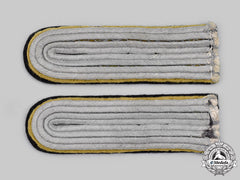 Germany, Ss. A Set Of Waffen-Ss Cavalry/Reconnaissance Untersturmführer Shoulder Boards