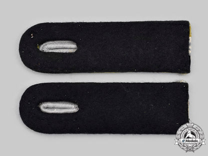 germany,_ss._a_set_of_waffen-_ss_cavalry/_reconnaissance_untersturmführer_shoulder_boards_c2021_100_mnc9926_1_1_1_1_1_1_1_1