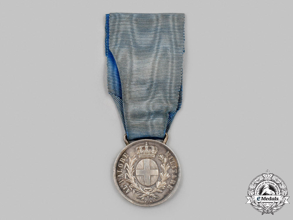 united_kingdom._the_miniature_awards_of_major_harry_may,_dso,_mc,_royal_field_artillery_c2021_134_mnc8729-_1__1
