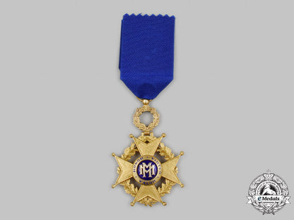 cuba,_republic._an_order_of_military_merit,_iii_class_officer_for_company_grade_officers_c2021_144emd_9451
