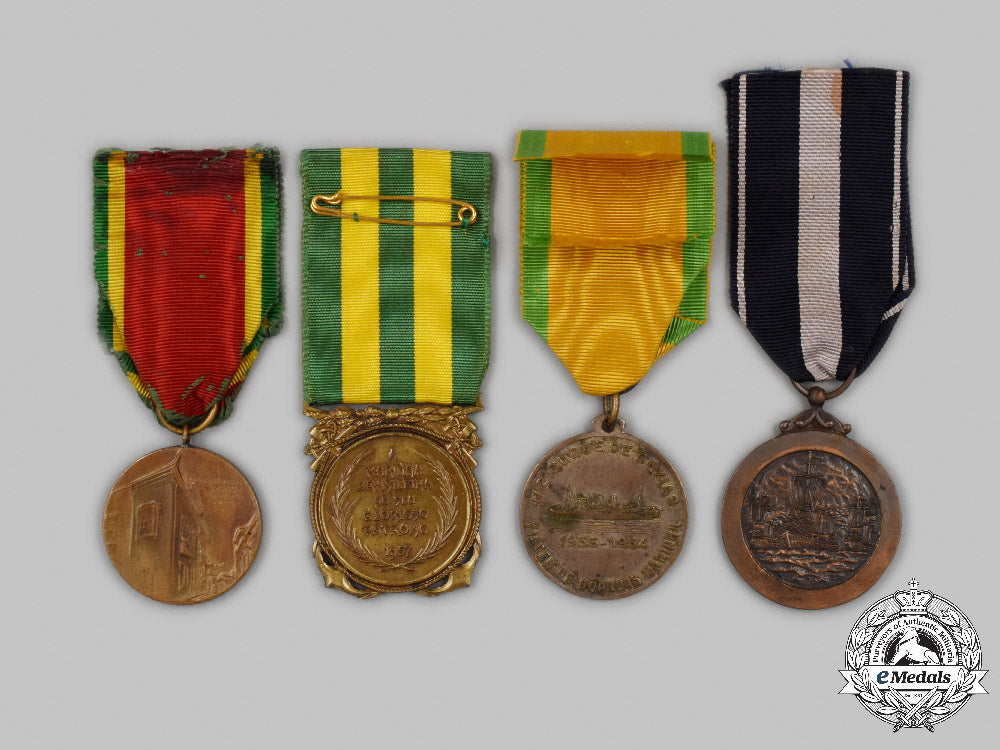 brazil,_federative_republic._four_medals&_awards_c2021_158emd_9480_1