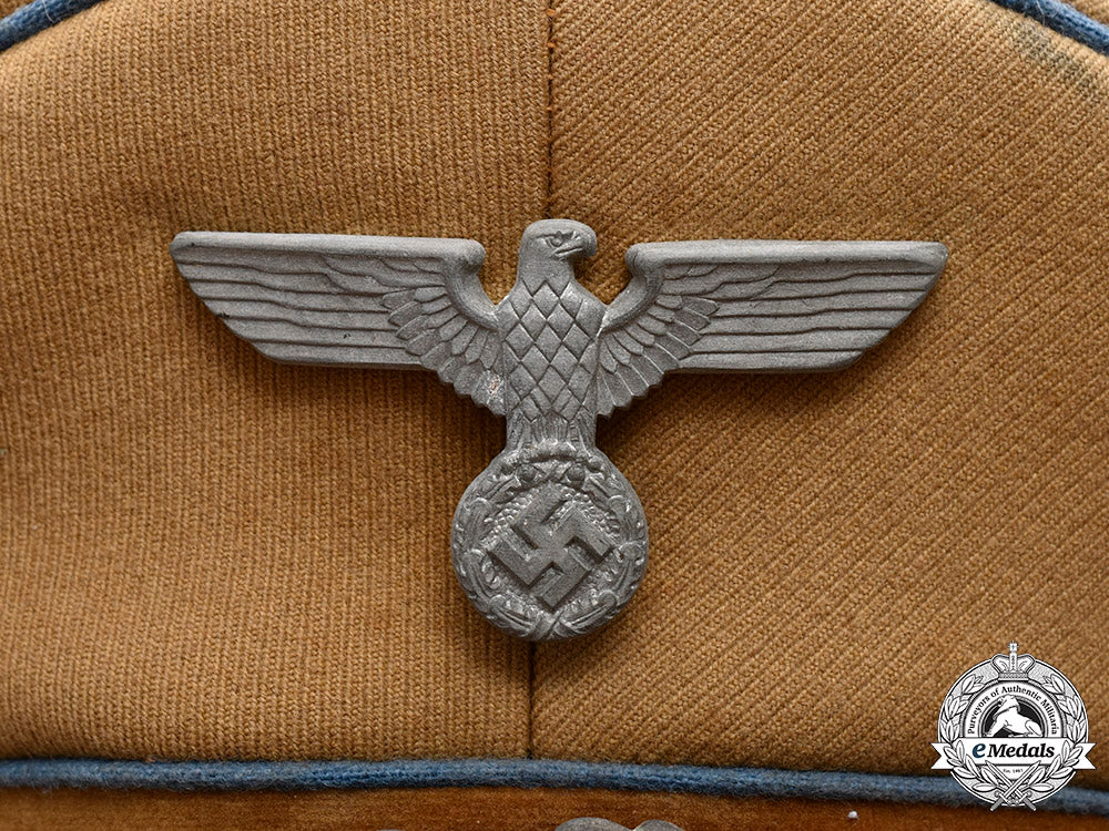 germany,_nsdap._an_orts-_level_political_leader’s_visor_cap_c2021_164_mnc5309_1