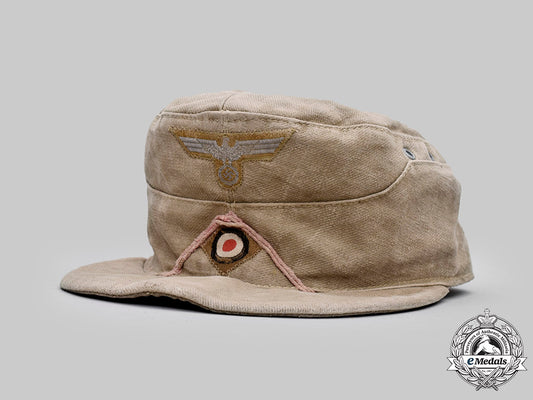 germany,_heer._an_afrikakorps_panzer_em/_nco’s_m43_field_cap,_by_carl_halfar_c2021_172_mnc5355