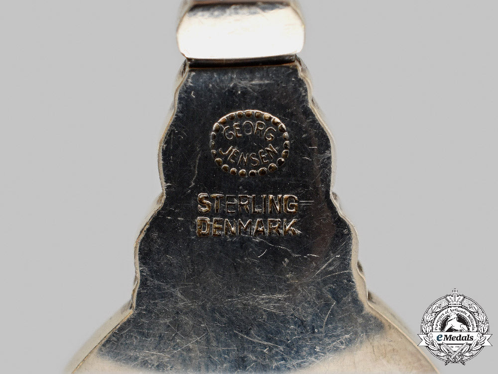 denmark._a_lot_of_vintage_silverware,_by_georg_jensen_c2021_174emd_2828_1