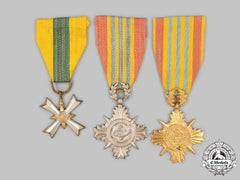 Vietnam, Republic (South Vietnam). Three Awards
