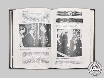 germany,_third_reich._uniforms_and_insignia_of_the_german_foreign_office_and_government_ministries1938-1945_c2021_178_mnc9080